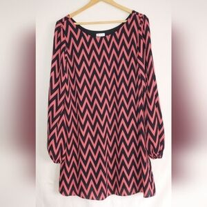 Nymphe Chevron Patterned Pink and Black Dress Large